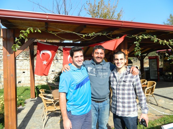 Meeting new Turkish friends, he took us out for tea!