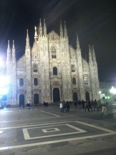 Night view of Il Duomo
