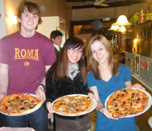 pizza-making-cimba-culture-italy-93967