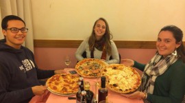 Eating pizza in Asolo